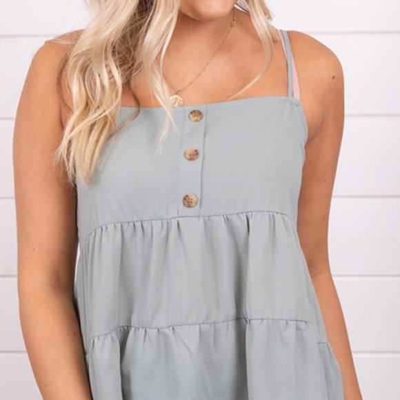 NWT - Paper Crane Tiered 3 Button Cami 🌸 - Picture 4 of 9